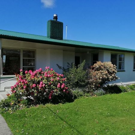Super Central Cosy Greytown House With Garage Exterior foto